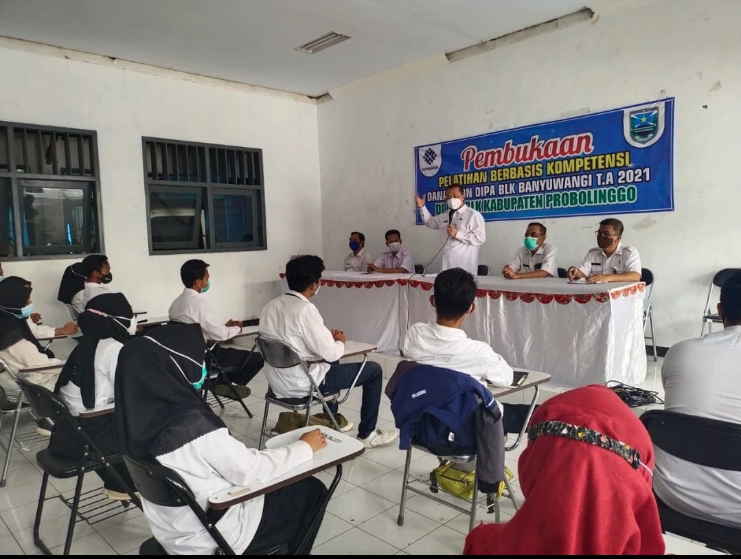 Pembinaan Ketenaga Kerjaan kepada Perusahaan Rokok Skala Kecil